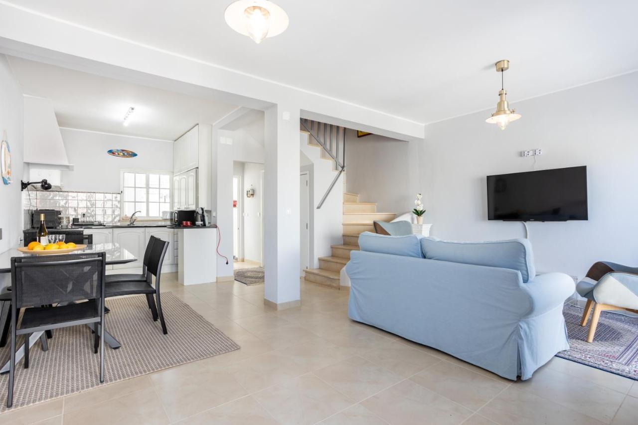 Newly Renovated 2 Bedroom Townhouse - Close To Salema Beach Exteriör bild