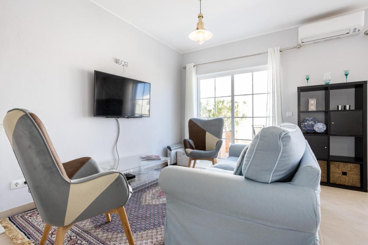 Newly Renovated 2 Bedroom Townhouse - Close To Salema Beach Exteriör bild
