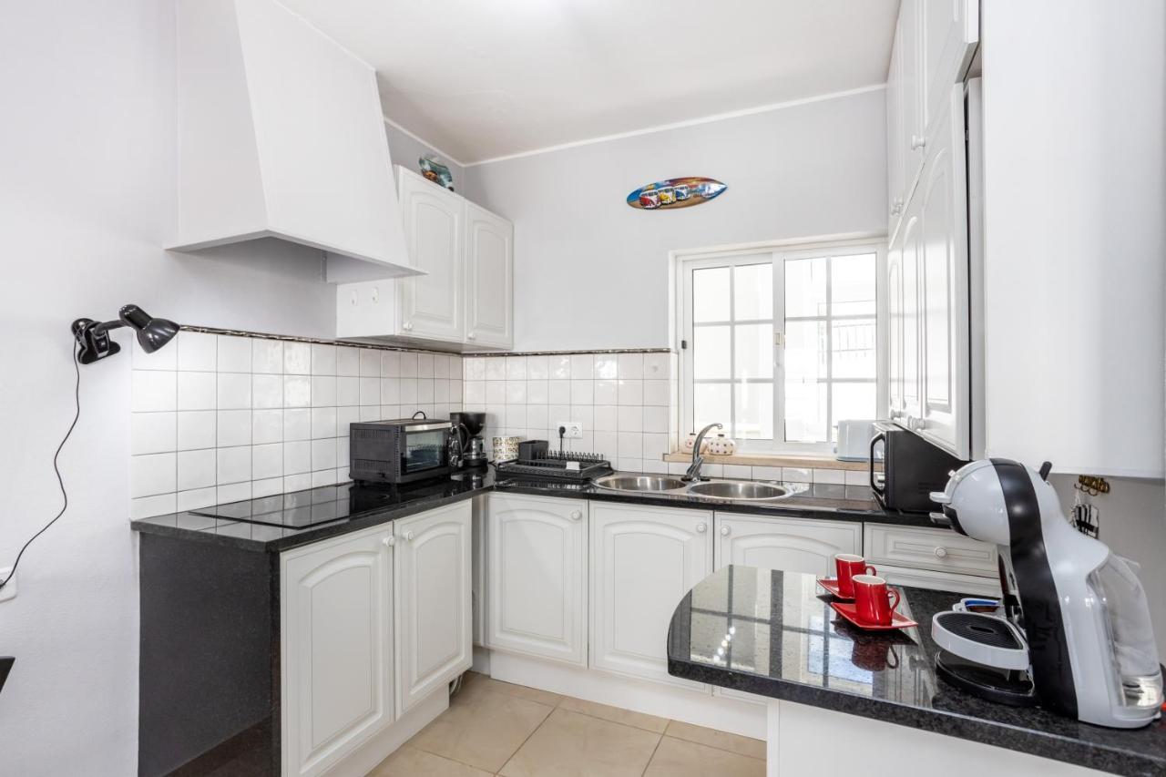 Newly Renovated 2 Bedroom Townhouse - Close To Salema Beach Exteriör bild