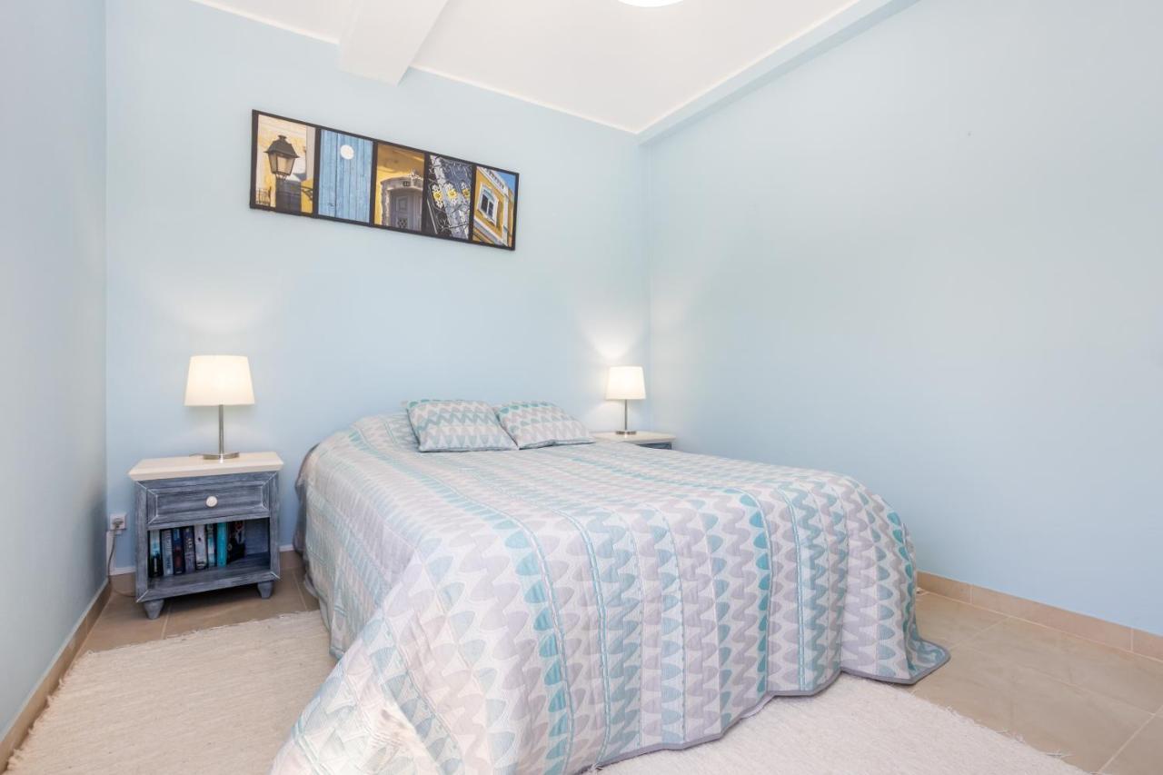 Newly Renovated 2 Bedroom Townhouse - Close To Salema Beach Exteriör bild
